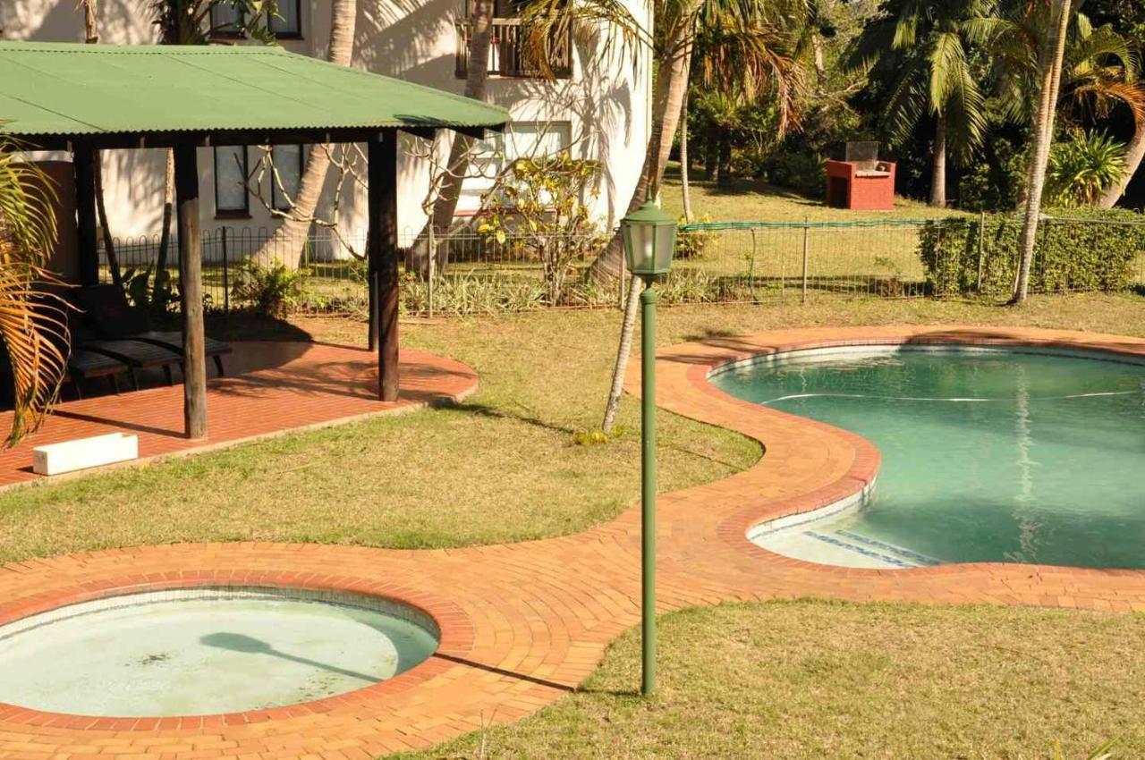 South Seas Safari @ The Bridge Apartments St Lucia Exterior photo